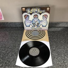 LP VINYL GENTLE GIANT THREE