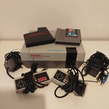Console Nintendo NES + Super Mario/Duck Hunt + 2 controller Action set No Zapper
