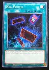 NEL VUOTO in Italiano (Into