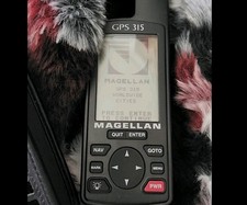 Navigatore portatile Magellano