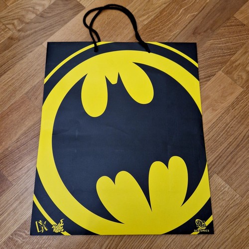 Hot toys only envelope - only,