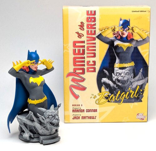 Batgirl bust dc universe - bust,