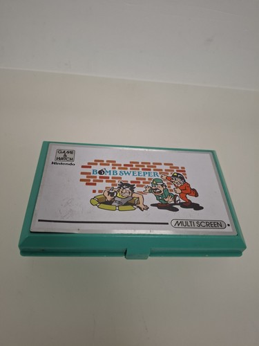 Nintendo game watch bomb - game,