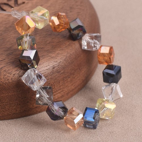 Pezzi cubo foro diagonale - 30,