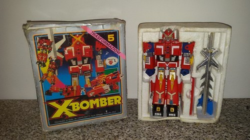 Box robot bomber japan - box, x