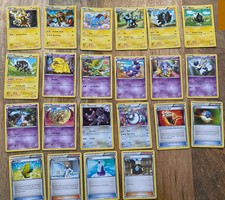 Lotto 64 Carte Pokemon TCG