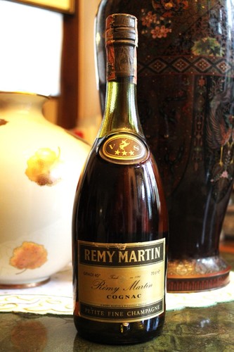 Cognac remy martin - cognac, bottle