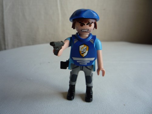 Agent double - agent, (30001174)