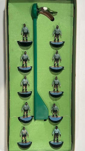 Subbuteo uruguay con ref - con,