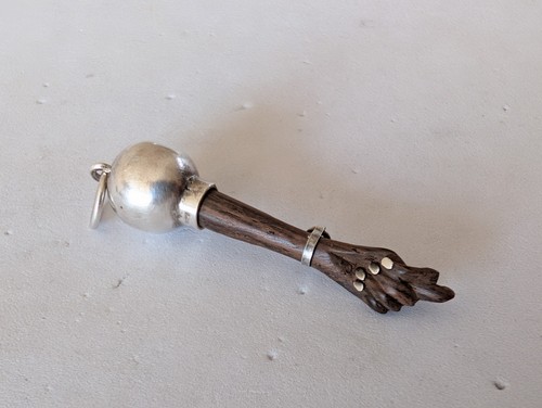 Ancien pendentif mano figa - ancien,
