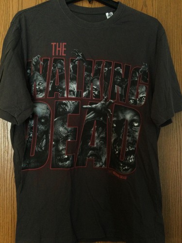 The walking dead - -,