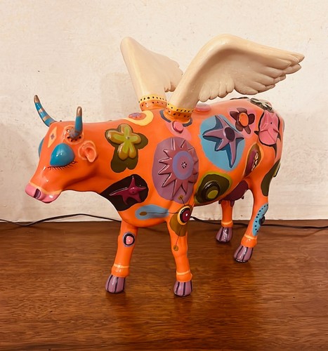Cow parade angelicow - parade,