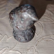 Collezione animali in pietra Corvo in ossidiana grezza