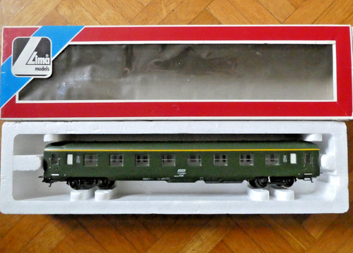 Voiture sncf dev courte a8 - sncf,