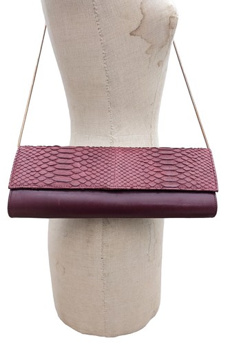 Pochette vintage pelle