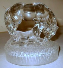 SCULTURA DI UNA CAVALLA E IL SUO PULEDRO IN CRISTALLO AL PIOMBO 24% RCR