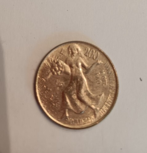 Italia 1981 moneta 200 lire - italia,