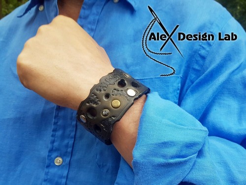 Bracciale uomo pelle borchiata