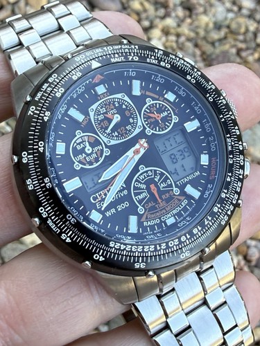 Citizen skyhawk eco - skyhawk, a-t