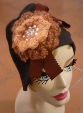 Cappello cloche feltro blu