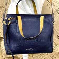 Borsa a tracolla Salvatore