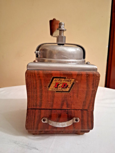 Macina caffe legno e - macina, caffe'