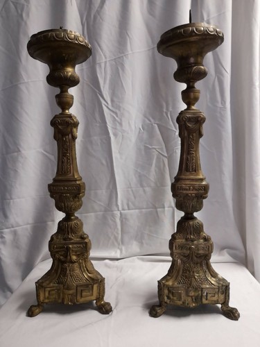 Coppia antichi candelieri - di,