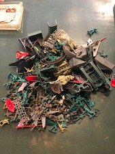 Lotto Soldatini misti In