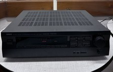 Yamaha DSP-E492 Amplificatore