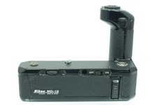 Nikon MD-12, unità motore per
