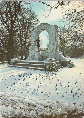 Johann strauss monument - johann,