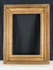 Cornice originale XIX secolo in legno e applicazioni in gesso, finitura dorata