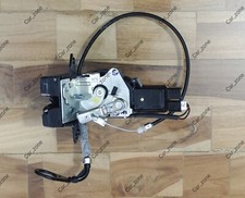 Chiusura e collegamento originale per Mahindra XUV500 0114EAW00201N