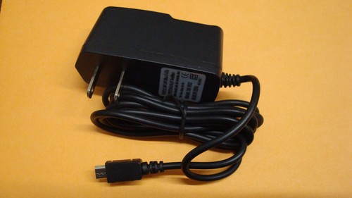 Caricabatteria micro usb - 🔌,