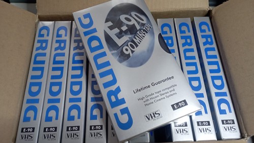 Grundig 90 videotape - x, e-90