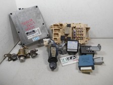 Kit chiavi centralina Toyota Yaris XP10 1.3 63kw 2NZFE 2000 89661-52081