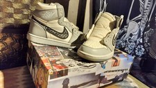 Size 9.5 - Jordan 1 x Dior