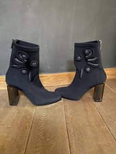 stivaletti donna marca pinko numero 37