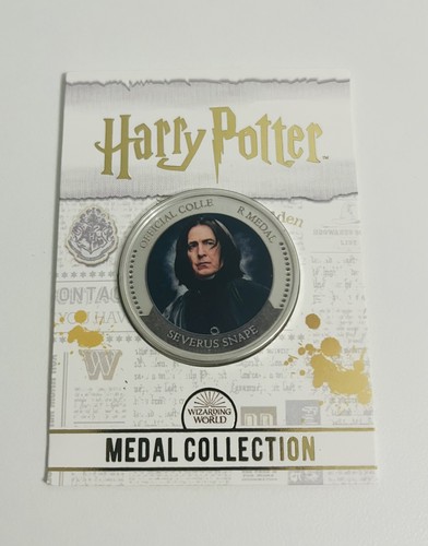 Harry potter card with medal - card,