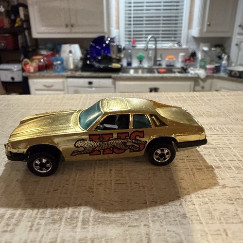 Vintage hot wheels jaguar - vintage,