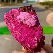 Flogo corindone rosso grezzo