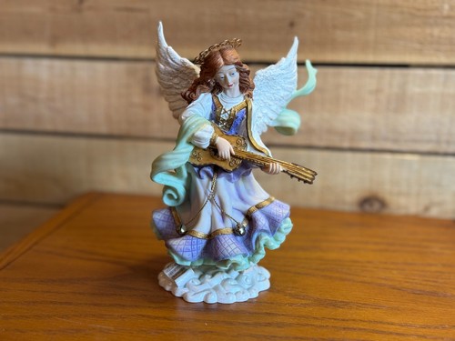 Angels beside emily custode - me,