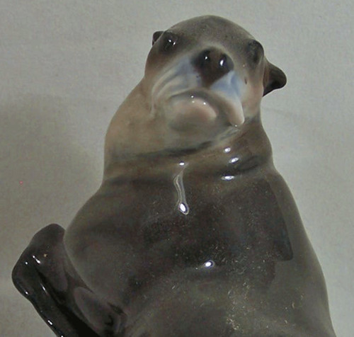 Rara statuina porcellana