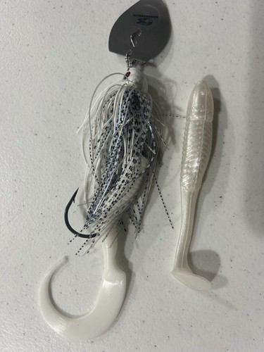 Esche per lucci - lucci, muskie