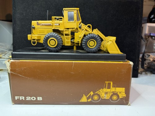 Old cars fiat allis - allis, fr
