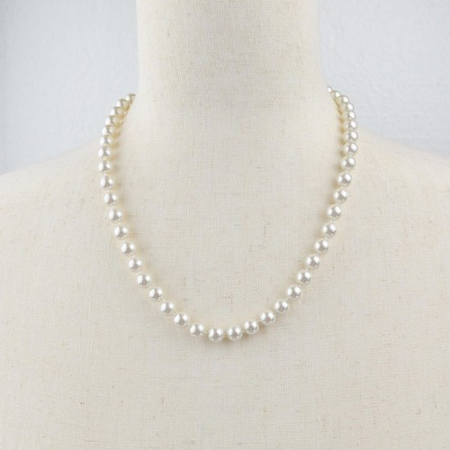 Collana retrò classica finta