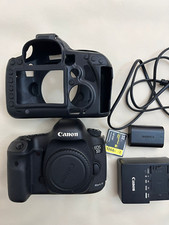 CANON EOS 5D MKIII, Copro + Batteria originale + Caricatore + CF32gb + Custodia 