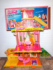 Barbie Fashion Plaza Play Set