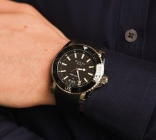 Orologio Uomo Gucci YA136204