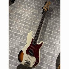 Fender Precision Bass